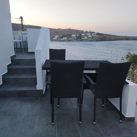 Theis Seafront Retreat - Loutra Seaview Bliss Лутра Экстерьер фото